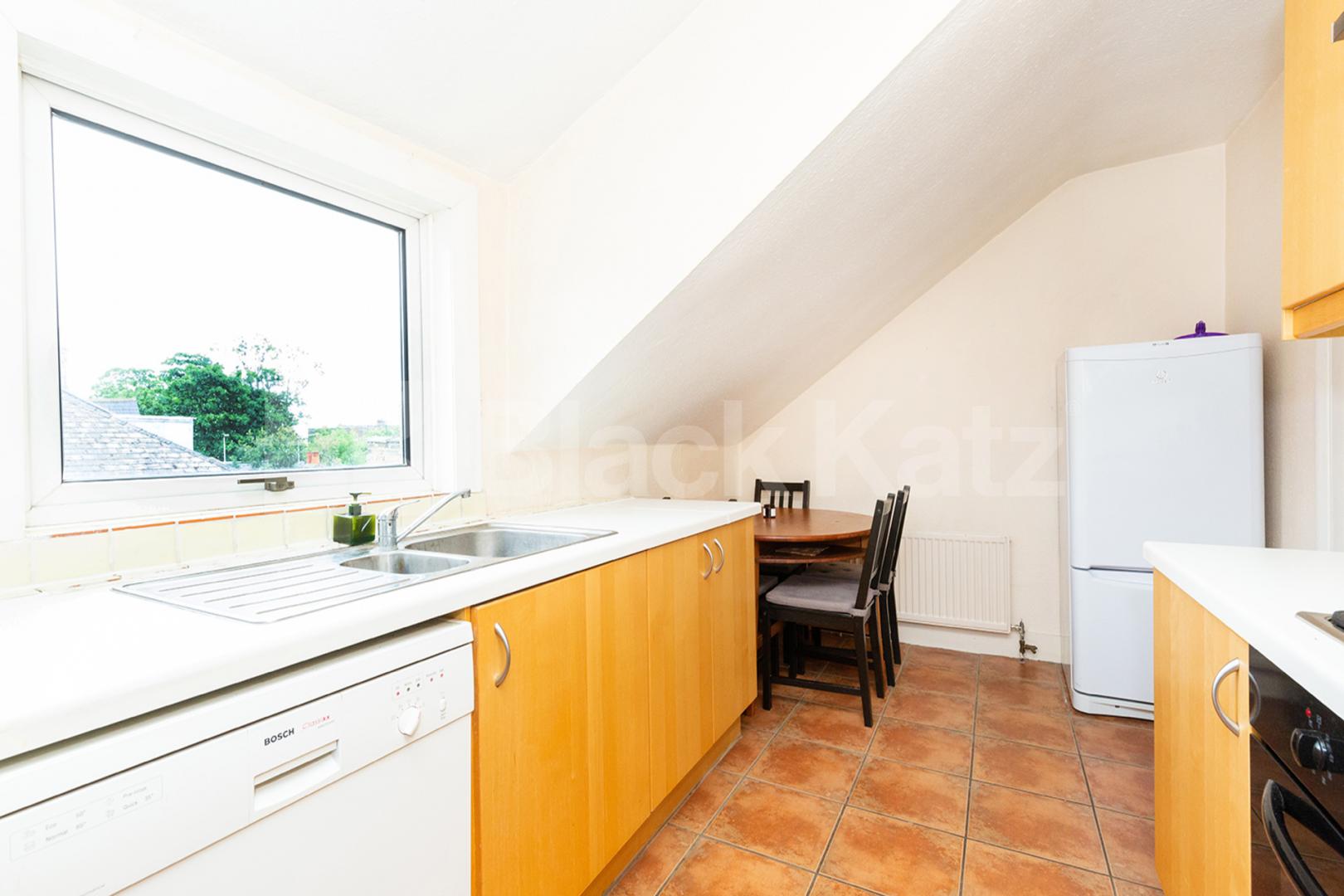 spacious 1 bedroom property on the top floor which is bright and airy Church Lane, Crouch End